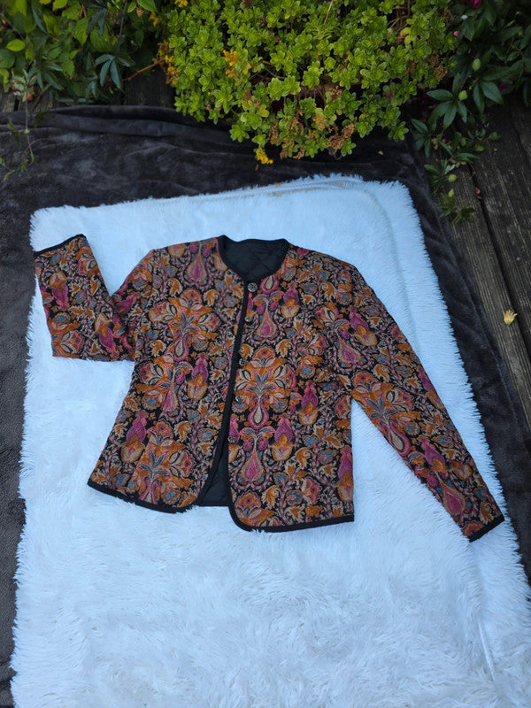 Vintage beautiful Floral patterned blazer