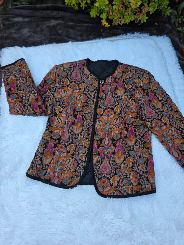 Vintage beautiful Floral patterned blazer