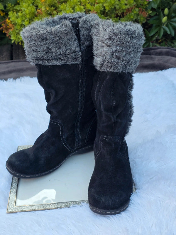 Snowdonia boots size 7