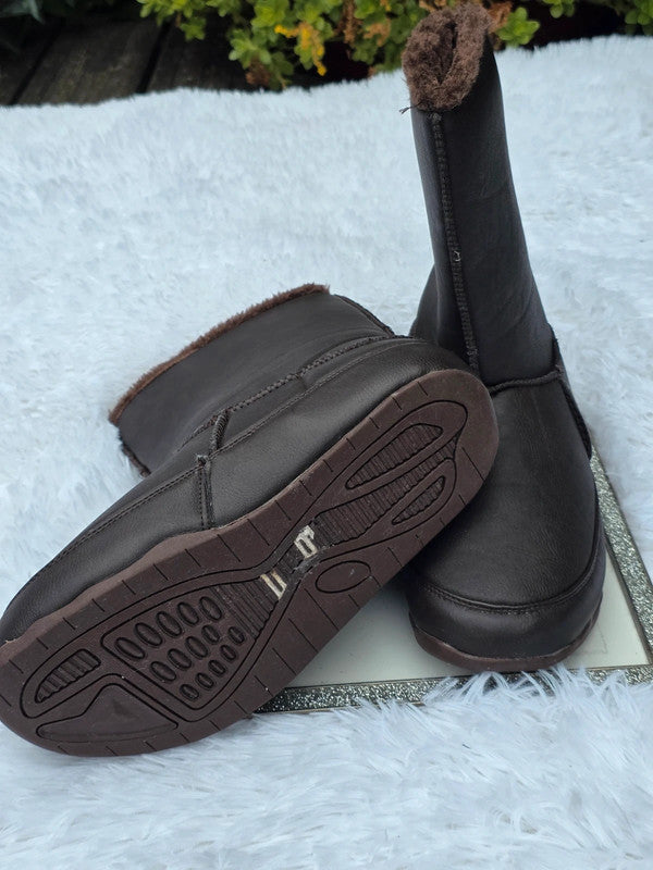 Winter mid-calf boots size 8.5