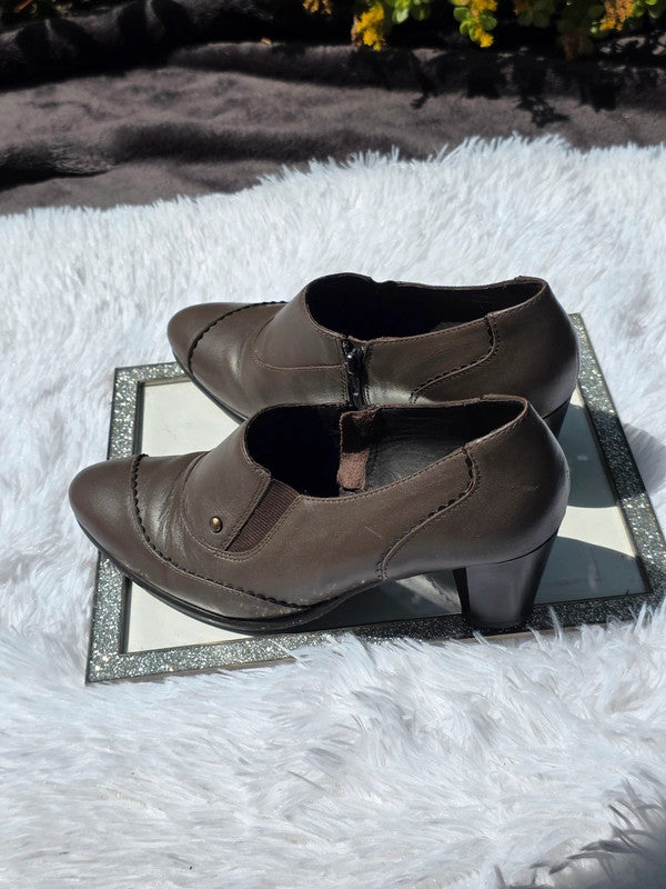 Hotter leather shoes size 7