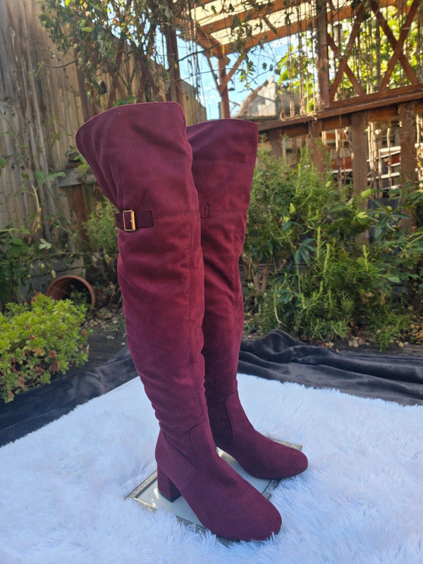 Journee Collection Women's Kaison Over-The-Knee Boots. size 6