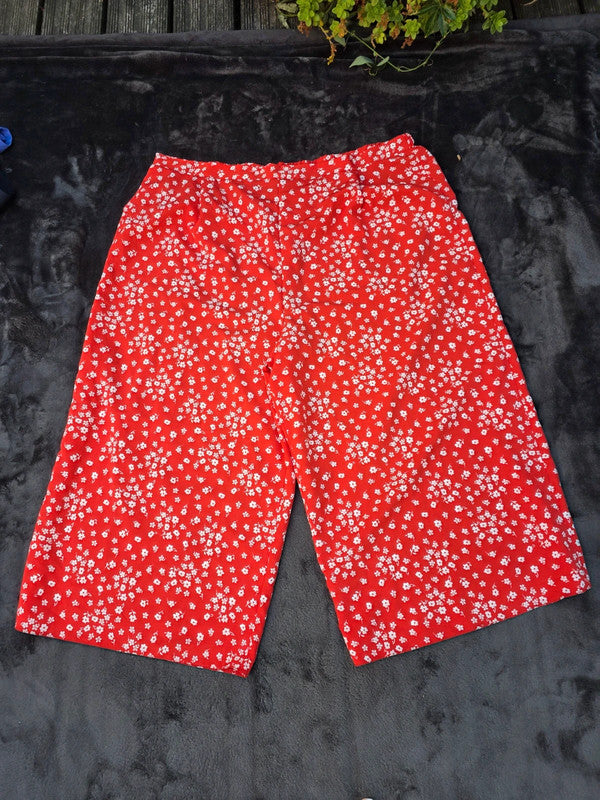 New Look plus size floral trousers