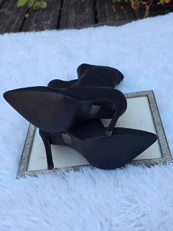 Truffle Ankle boots size 5