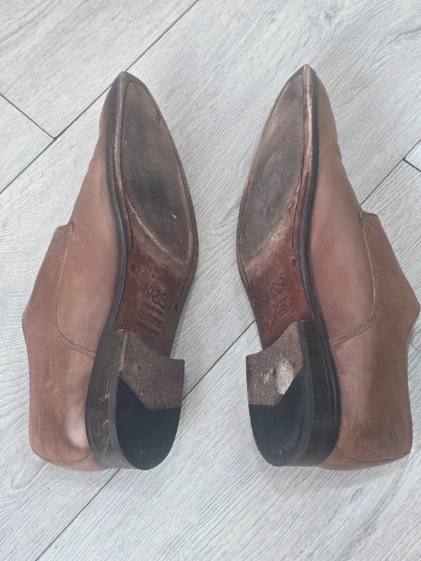 Mark's & Spencer leather men's dress shoes size 9.5