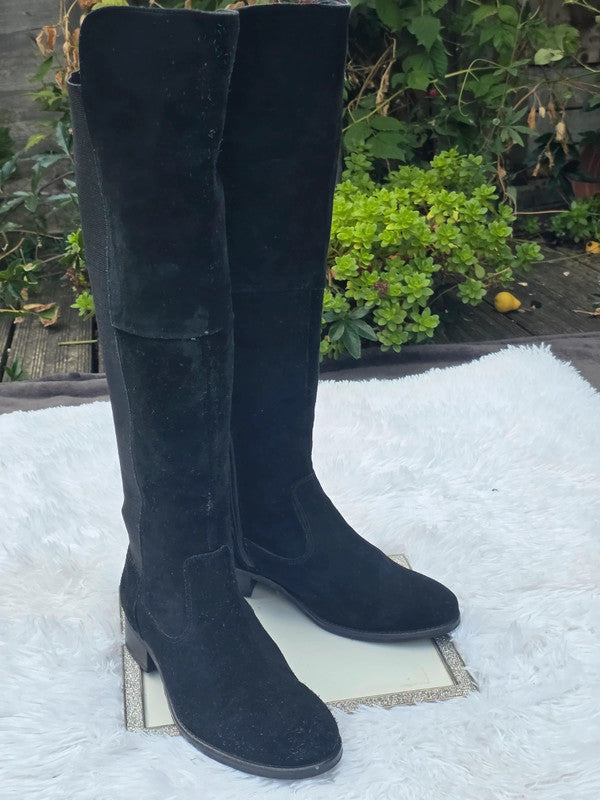 Linea knee High boots size 8