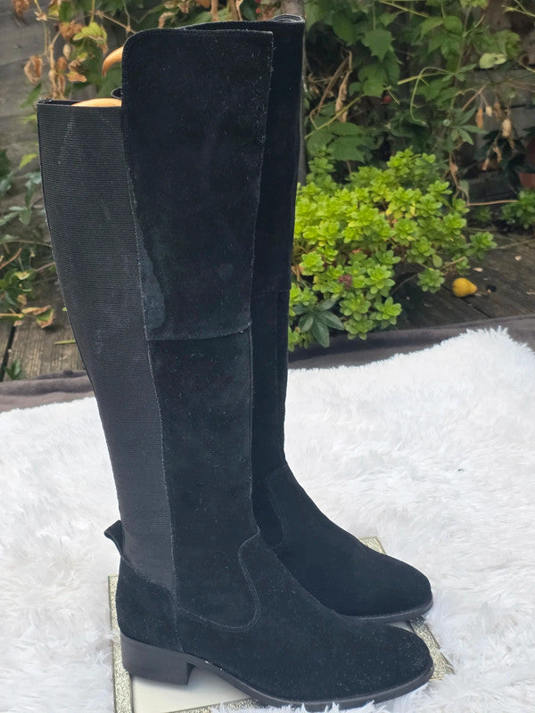 Linea knee High boots size 8