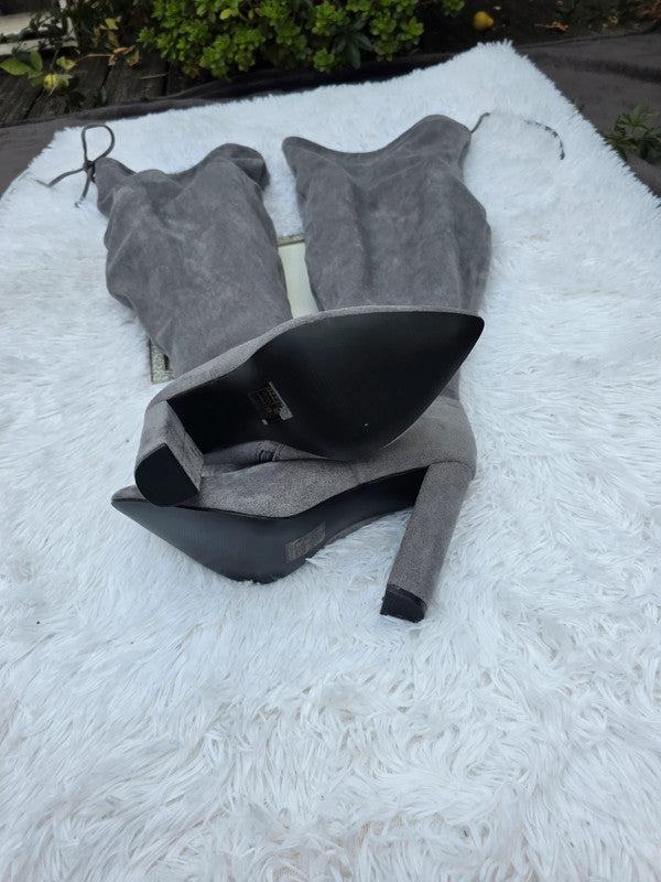 Boohoo wide fit over knee boots size 9