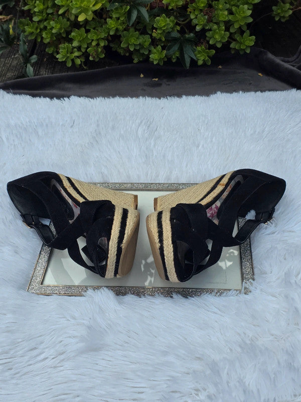 New Look Espadrille Wedge sandals size 7