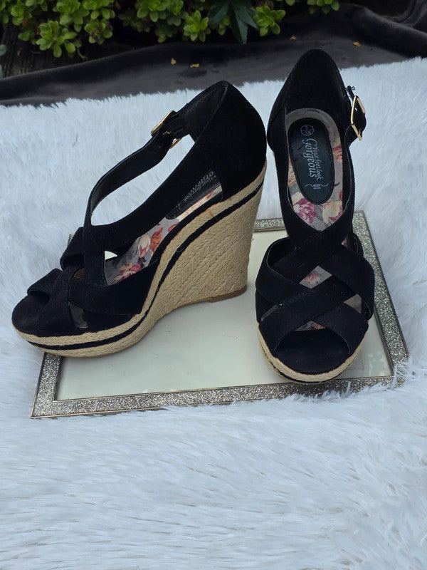 New Look Espadrille Wedge sandals size 7