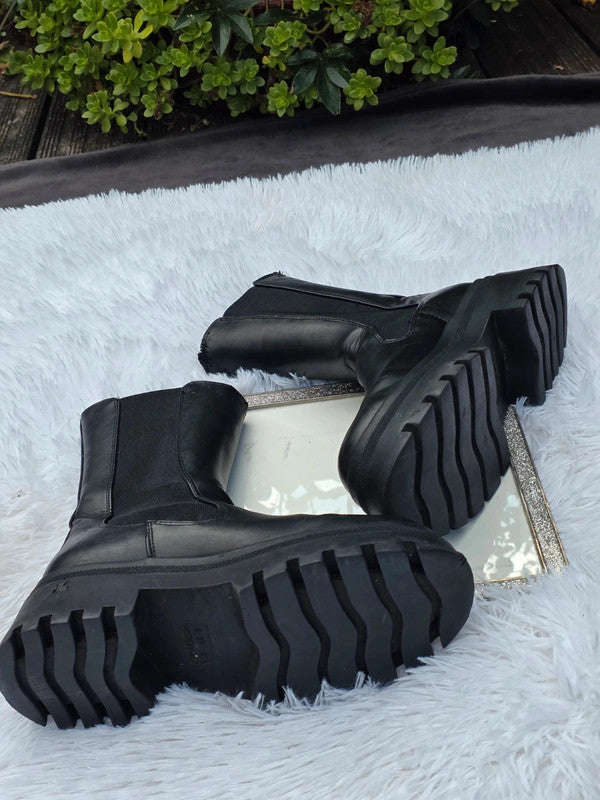 Primark combat style chunky sole mid calf boots size 6