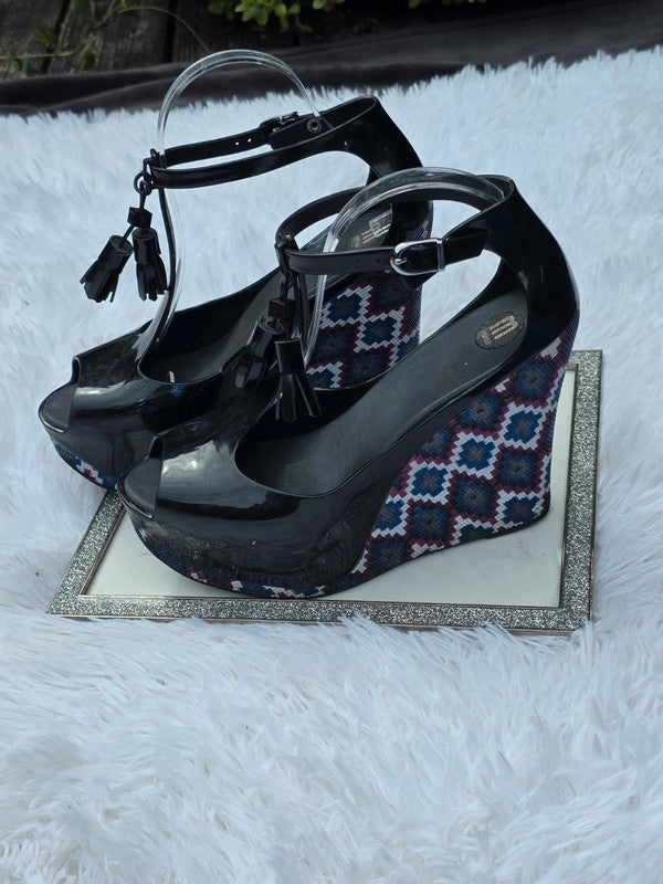 Melissa platform wedge sandals size 8.5