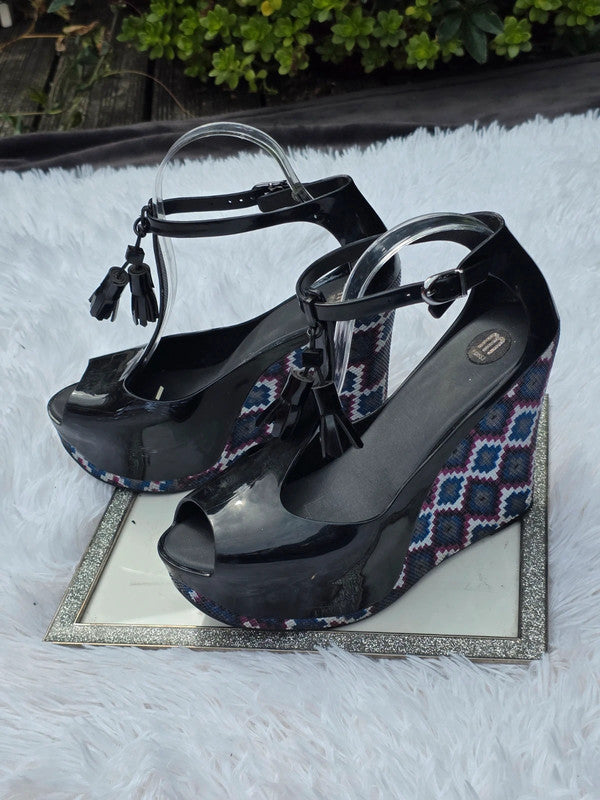 Melissa platform wedge sandals size 8.5