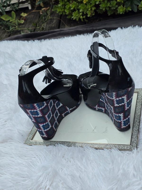 Melissa platform wedge sandals size 8.5