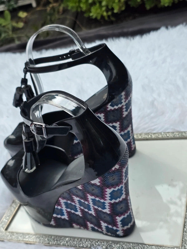 Melissa platform wedge sandals size 8.5
