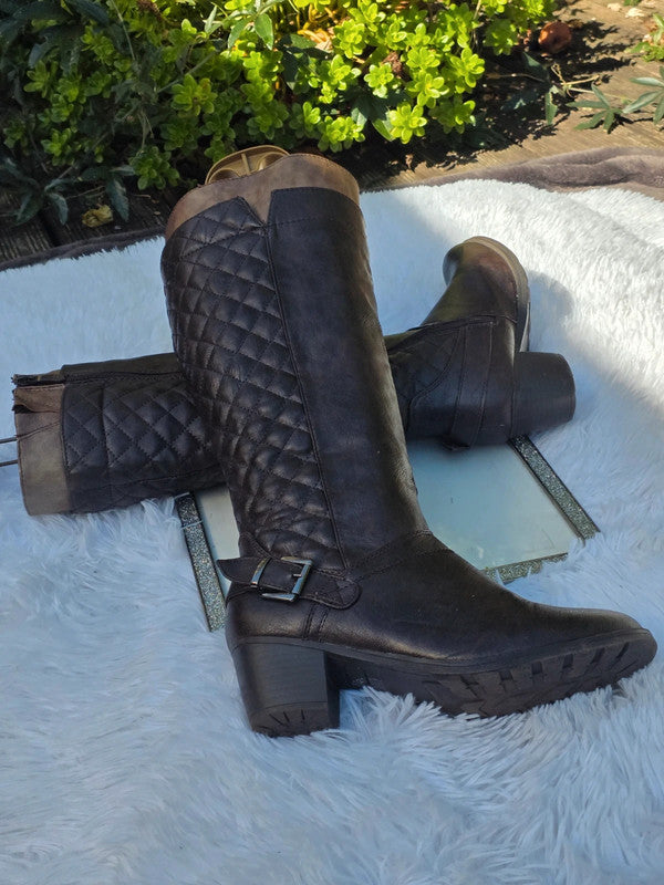 Lotus knee-high boots size 7