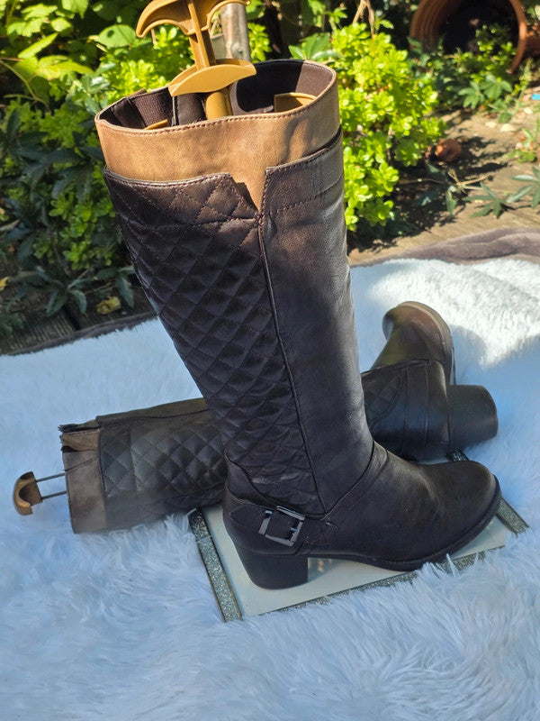 Lotus knee-high boots size 7