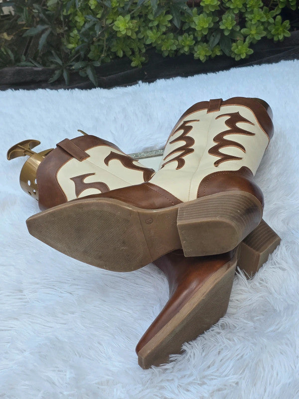 Pretty Little Thing cowboy boots size 10