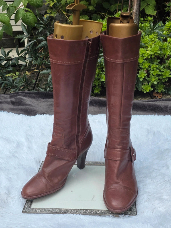 Clarks mid-calf leather boots size 7