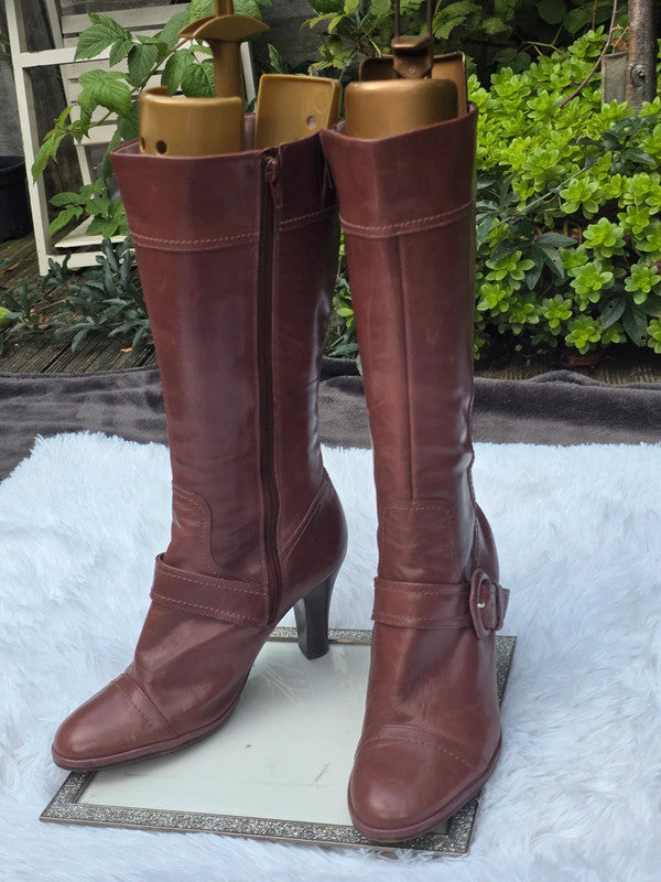 Clarks mid-calf leather boots size 7