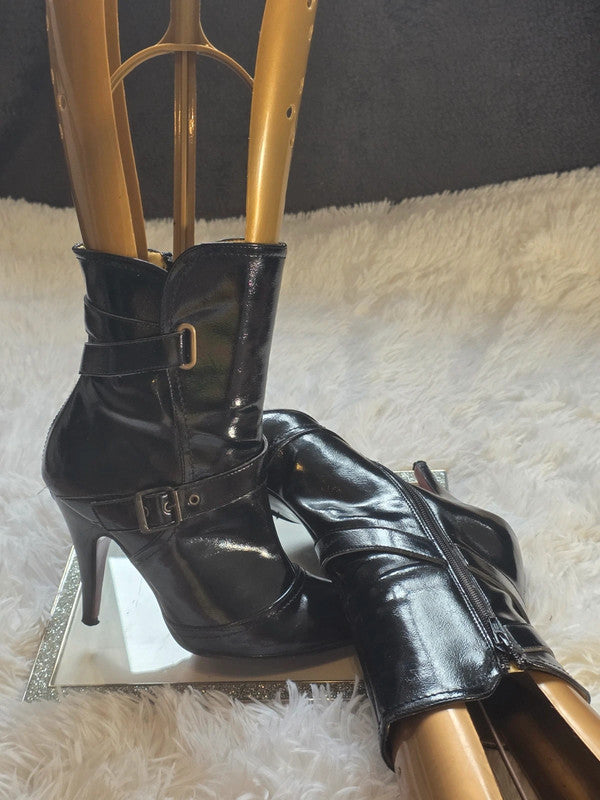 Faith ankle boots size 8