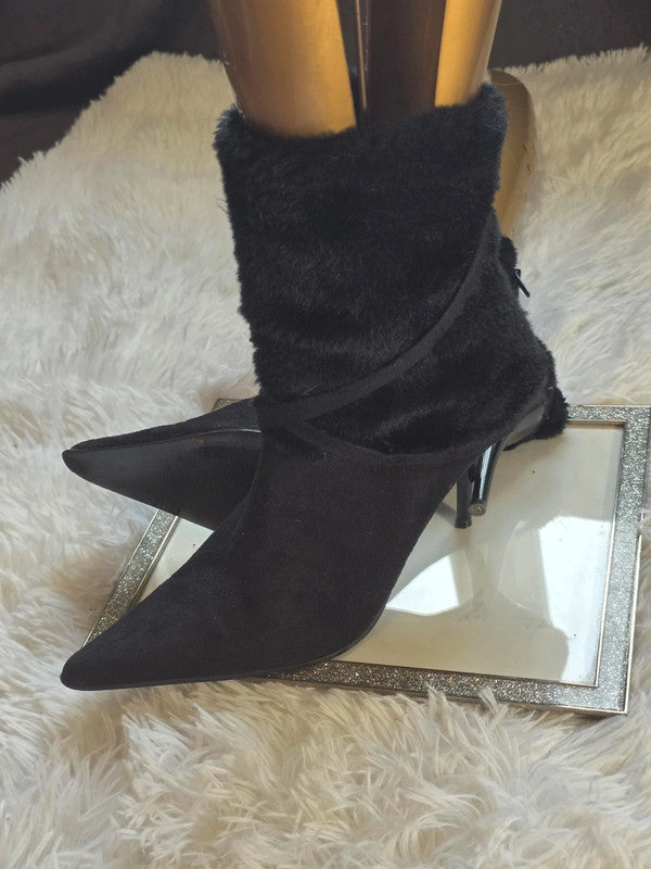 Diva Faux-fur ankle boots size 7