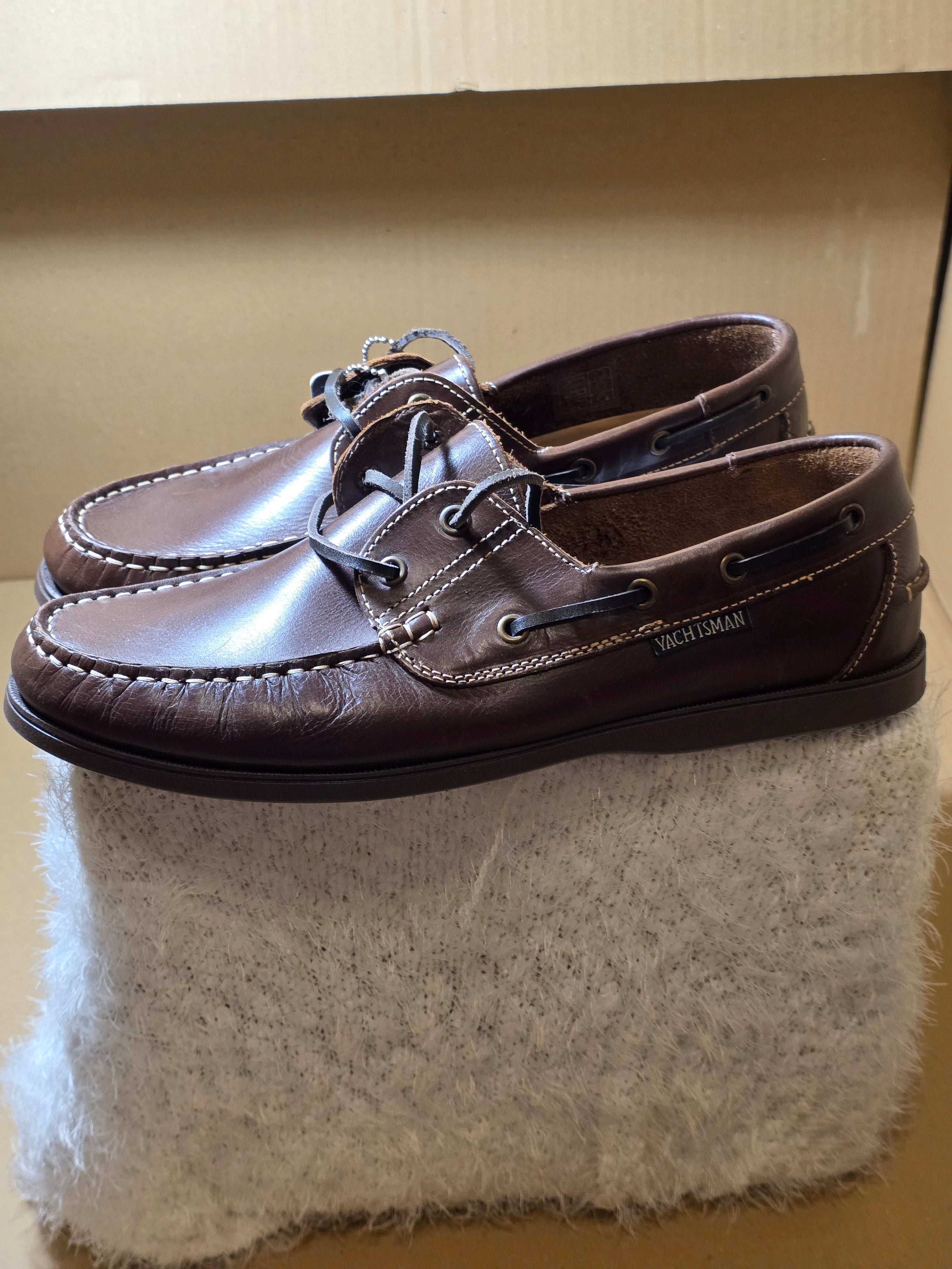 A Yachtsman Mens Shoes, UK size 11, new never worn