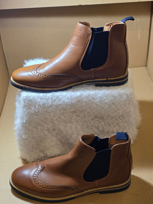 A Capsule Men Brogue Ankle Boots, uk size 10, new never worn