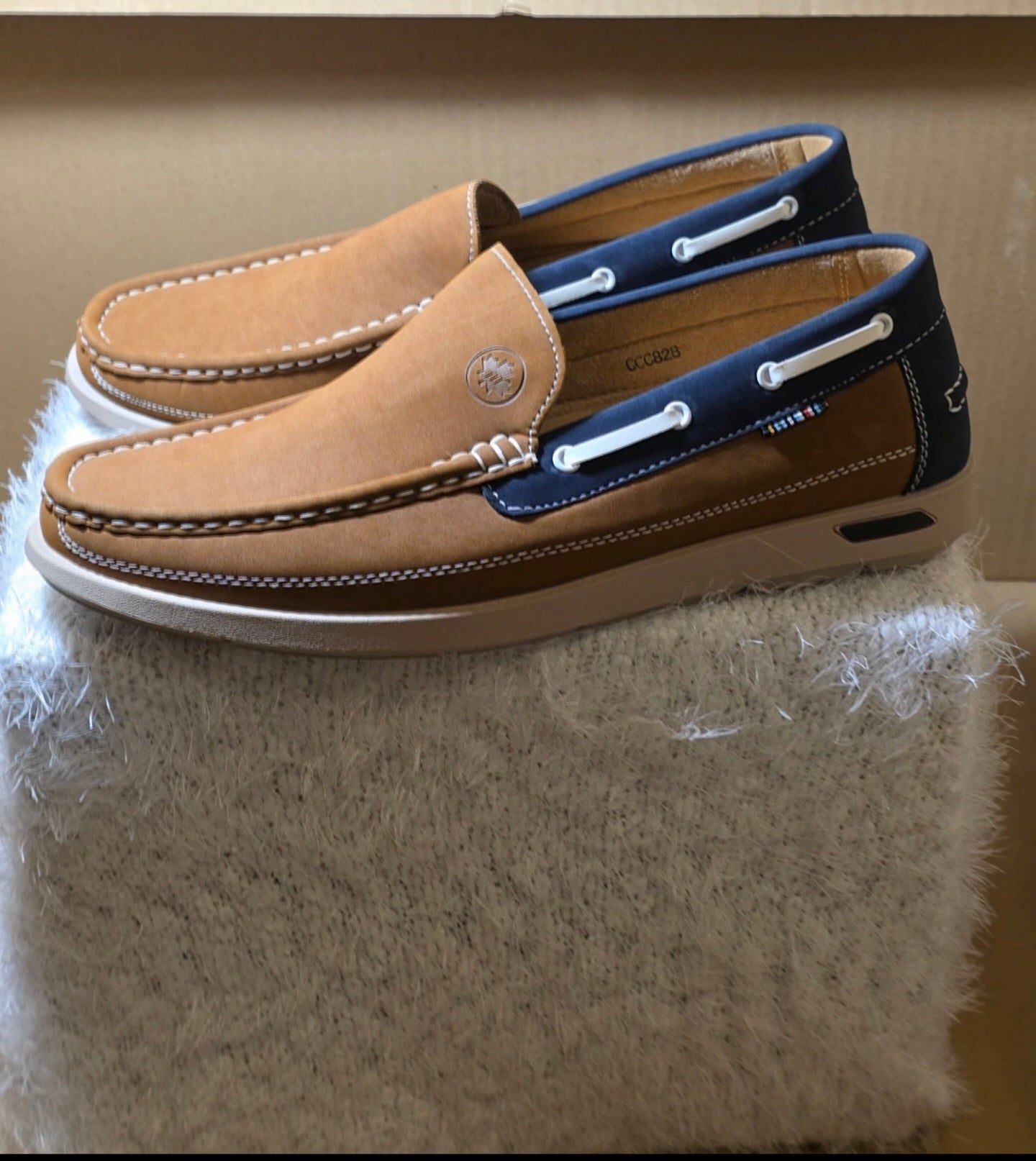 A EUUK mens boat shoes uk size 8, new never worn