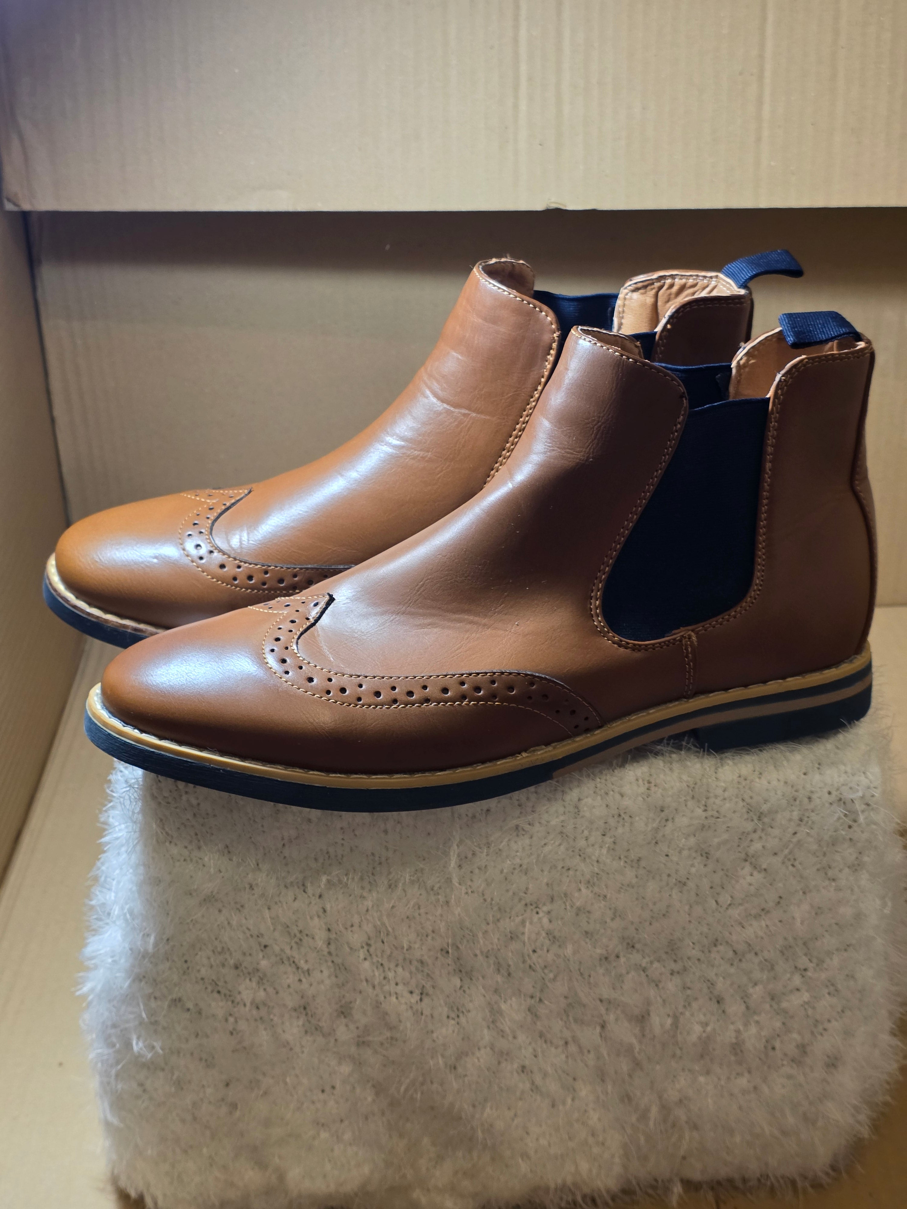 A Capsule Men Brogue Ankle Boots, uk size 10, new never worn