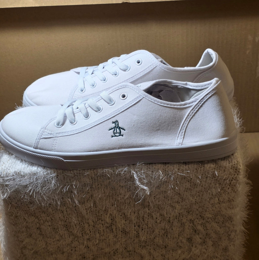 A Penguin Canvas Trainers, uk size 11, new never worn.