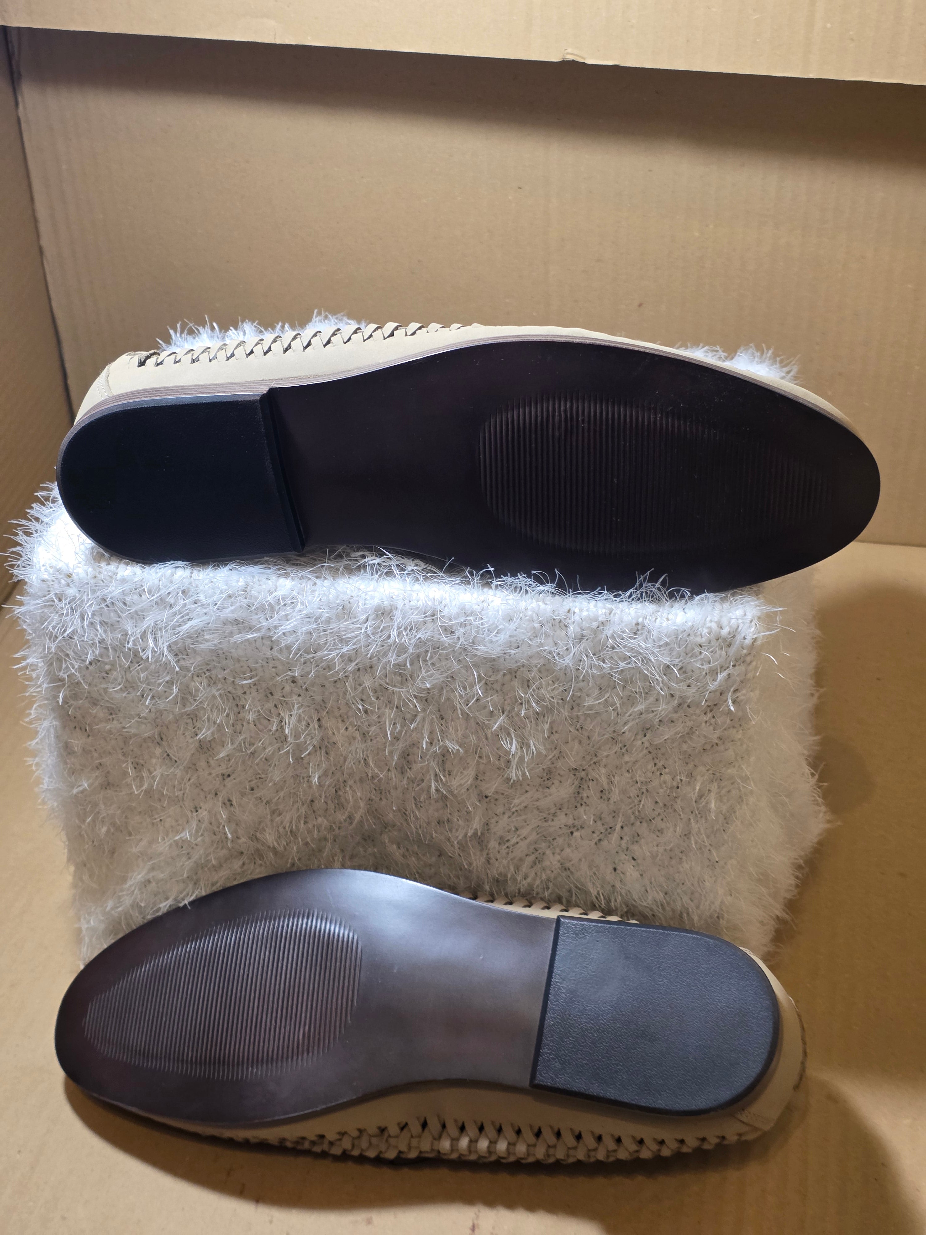 A Marks & Spencer Mens Leather Woven Loafers, new never worn, uk size 11