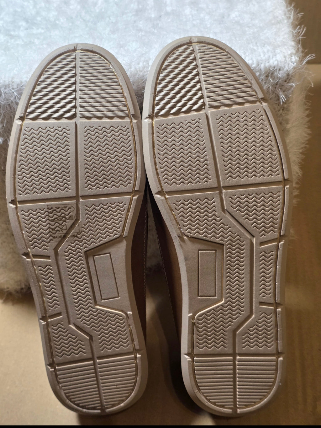 A EUUK mens boat shoes uk size 8, new never worn