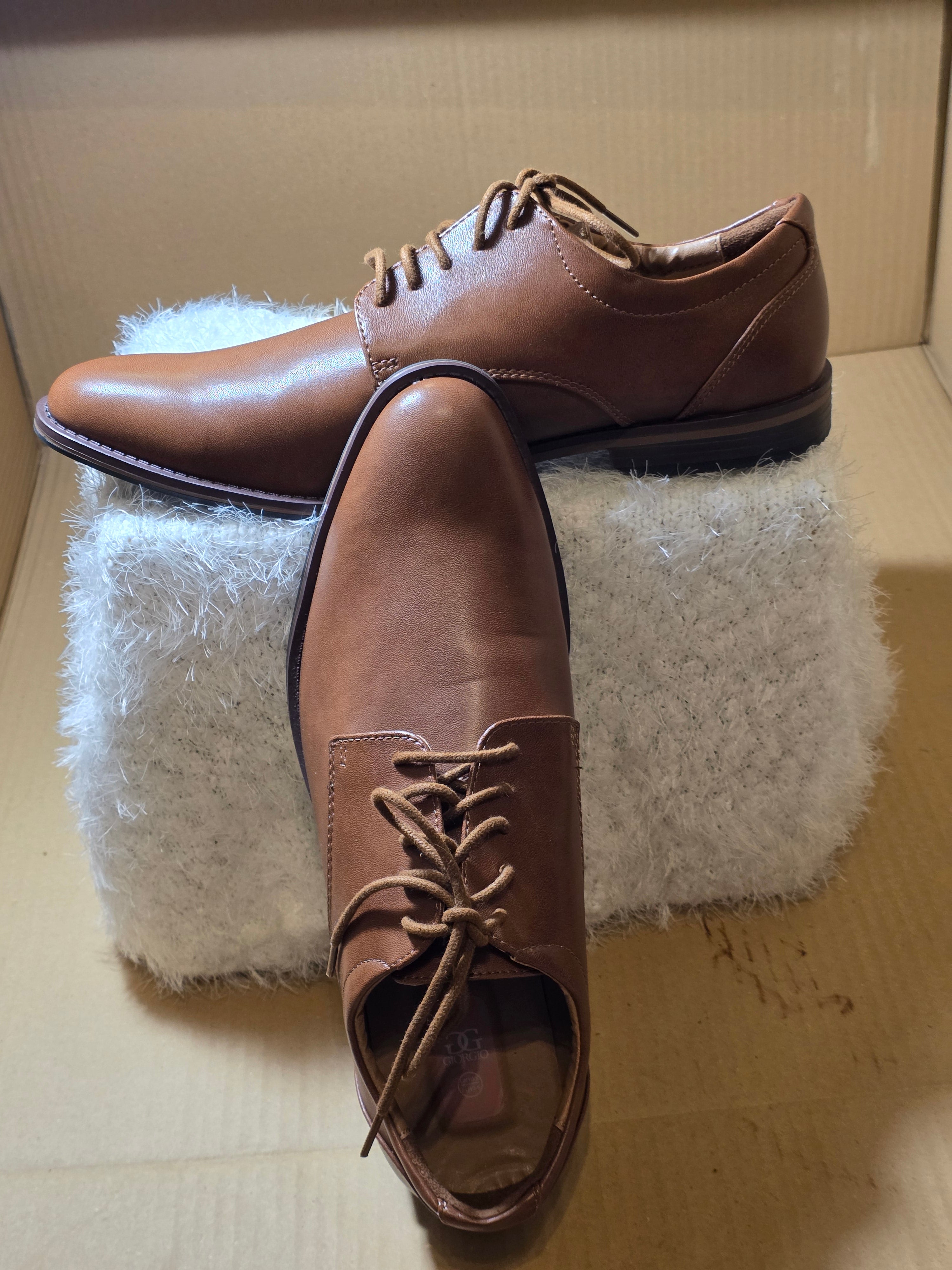 A Georgio Mens Formal Shoes, uk size 10.5, new never worn.