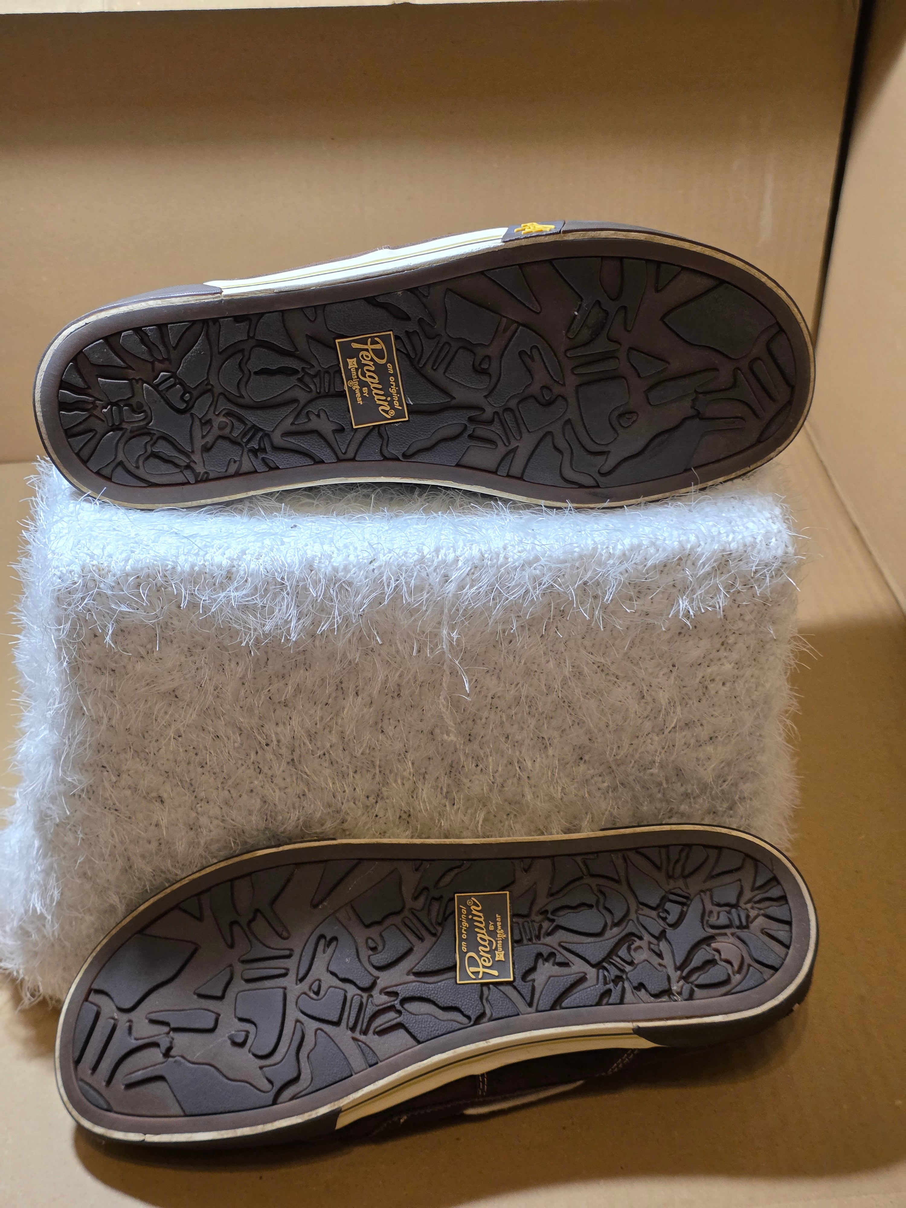 A Penguin Mens Shoes, uk size 11, new never worn