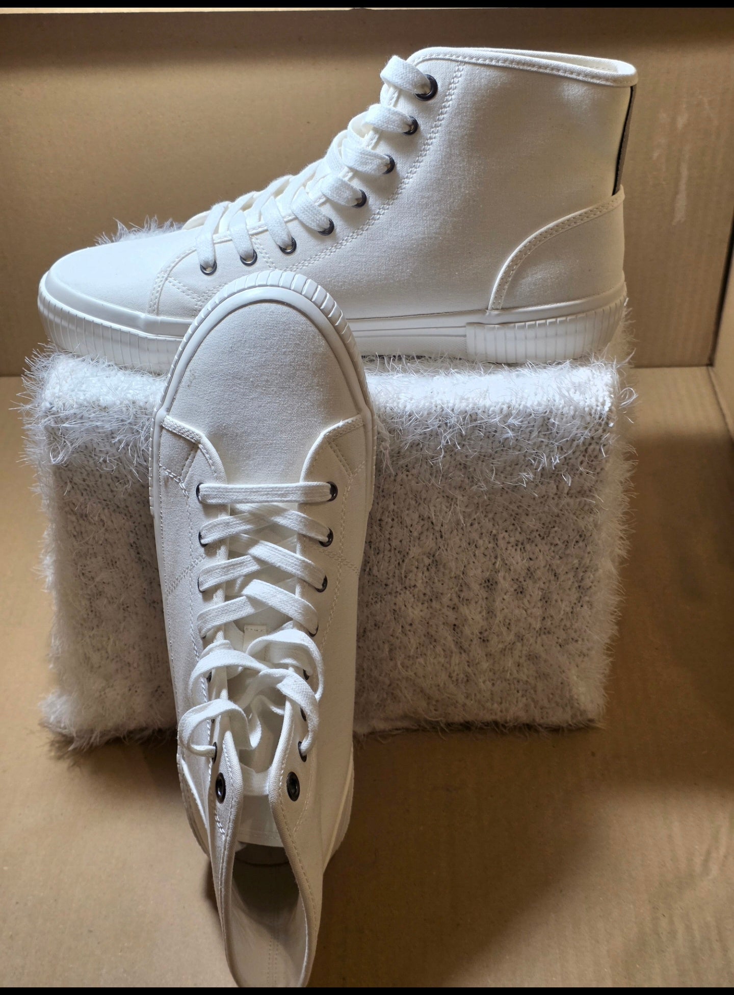 A Next Mens Canvas Boots, uk size 10. New never used