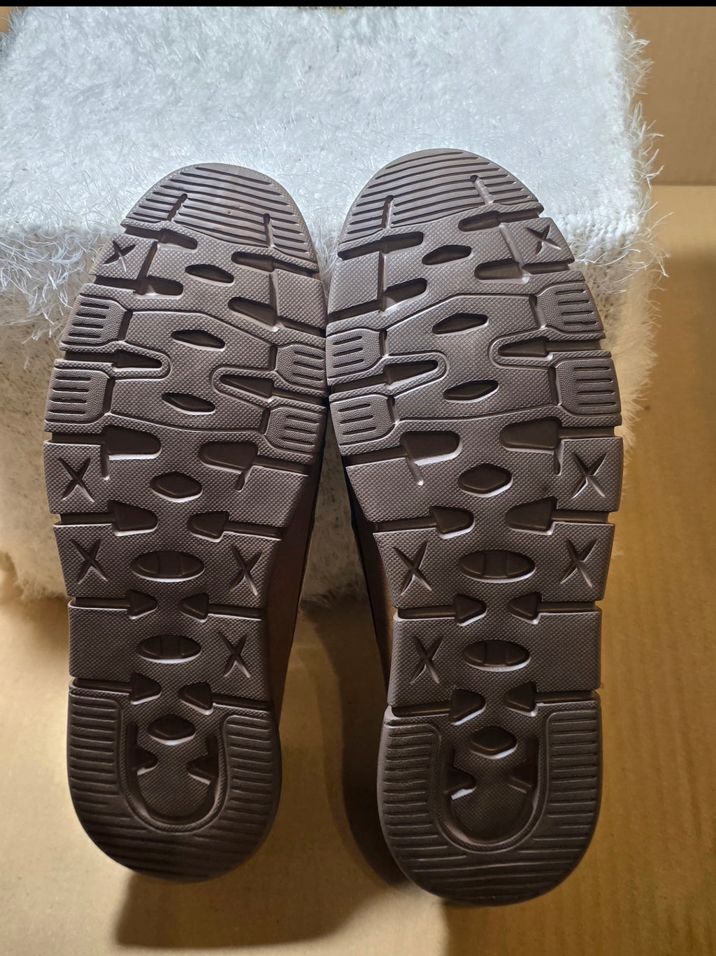 A Cushion walk UK size 8 mens shoes