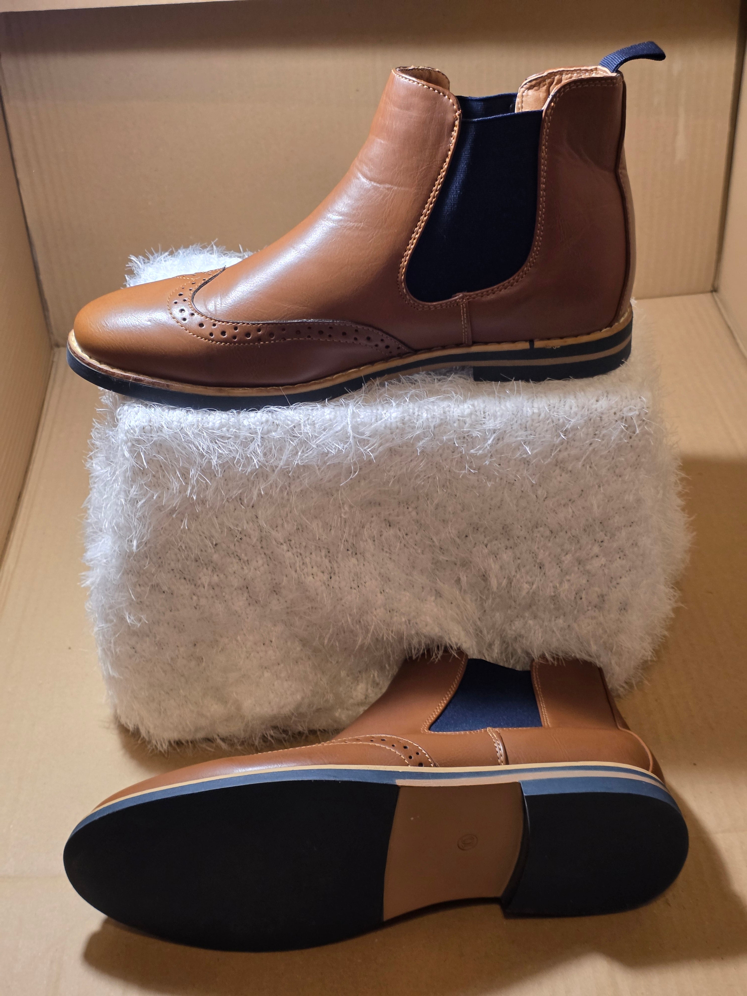 A Capsule Men Brogue Ankle Boots, uk size 10, new never worn