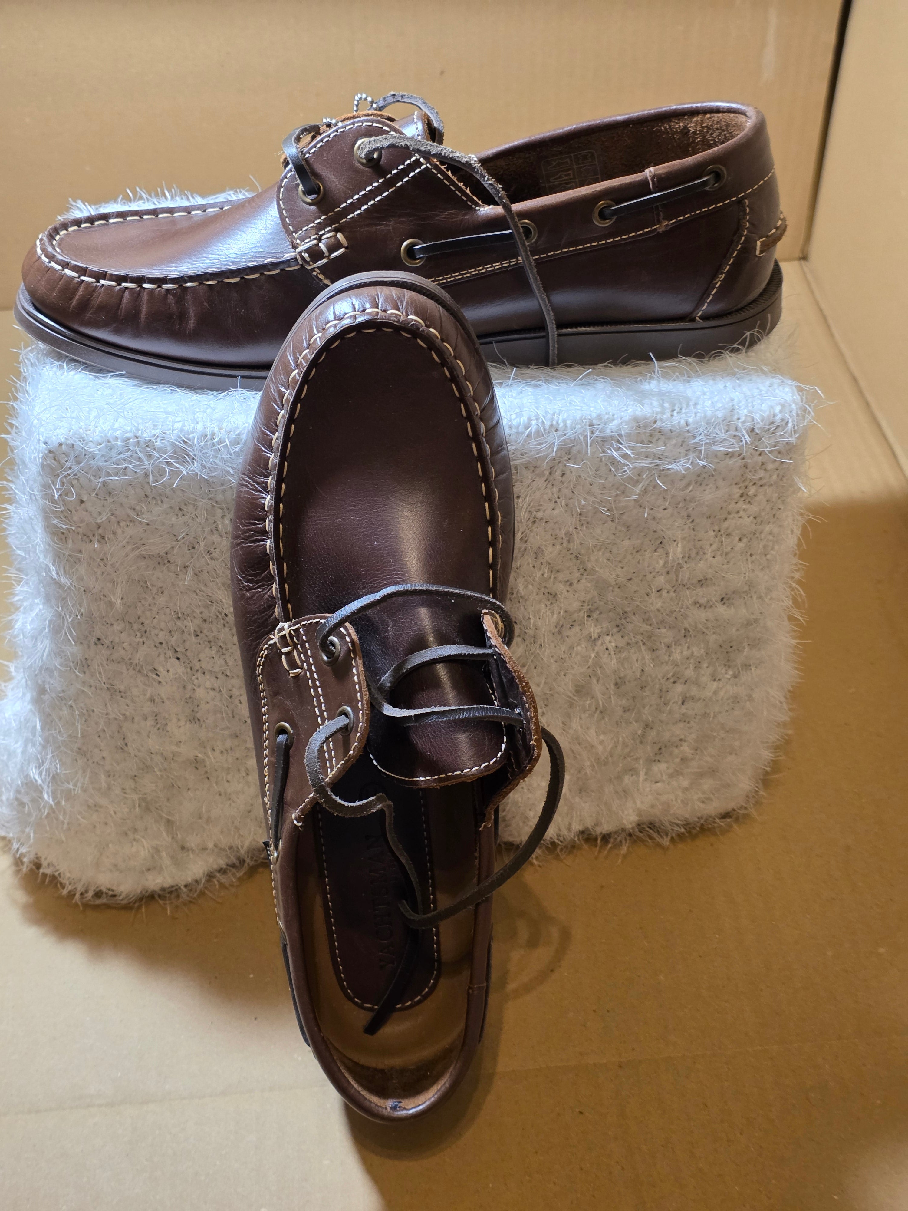 A Yachtsman Mens Shoes, UK size 11, new never worn