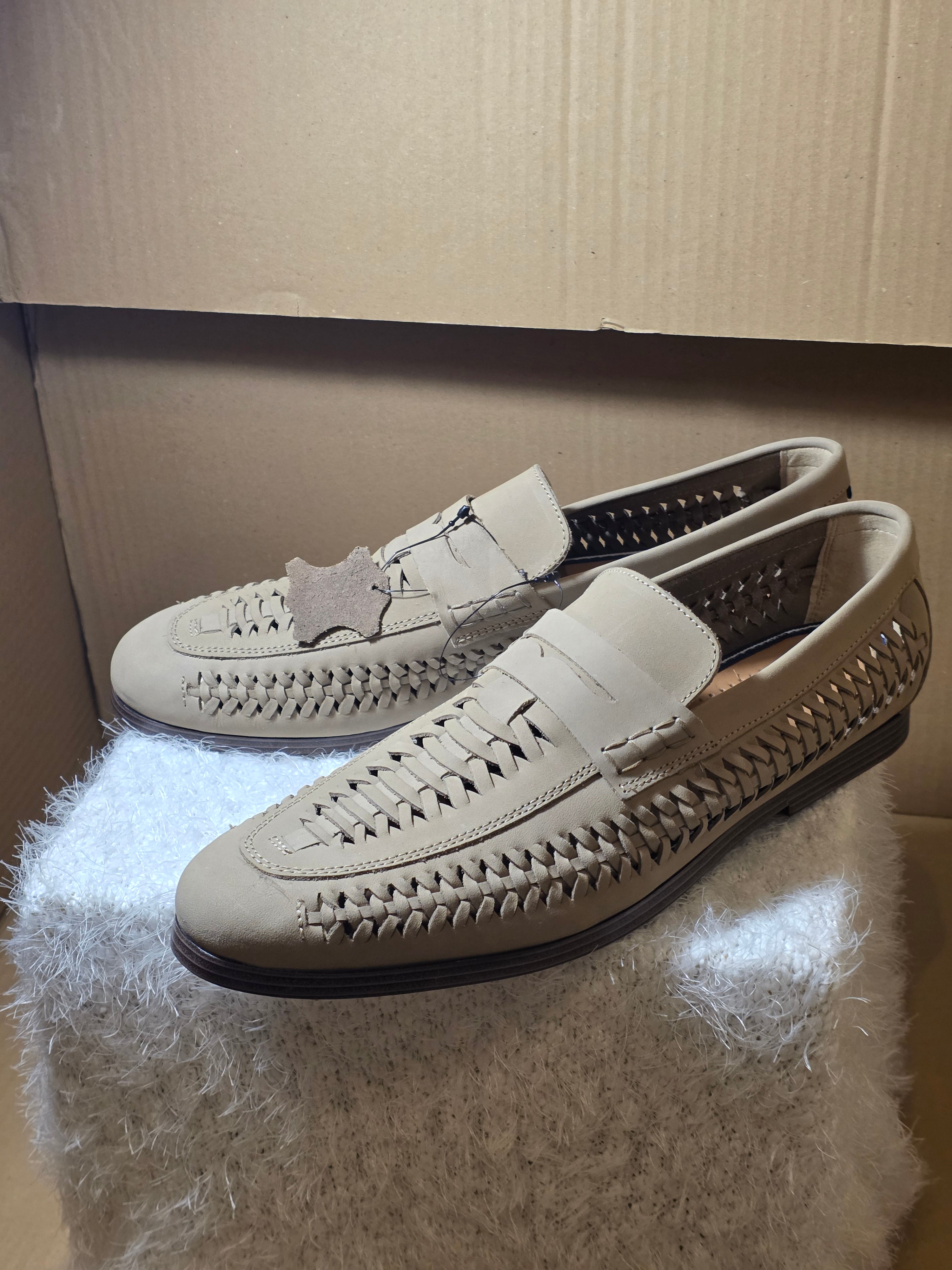A Marks & Spencer Mens Leather Woven Loafers, new never worn, uk size 11